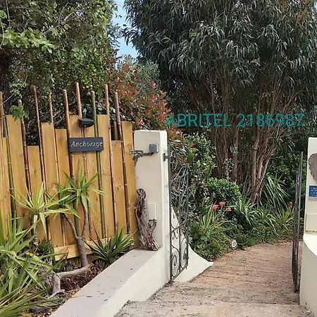 Anchorage Vue Panoramique Roof Piscine A Debordement Βίλα